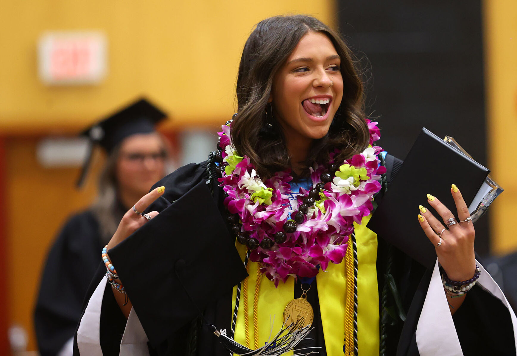 Western graduation 03.jpg